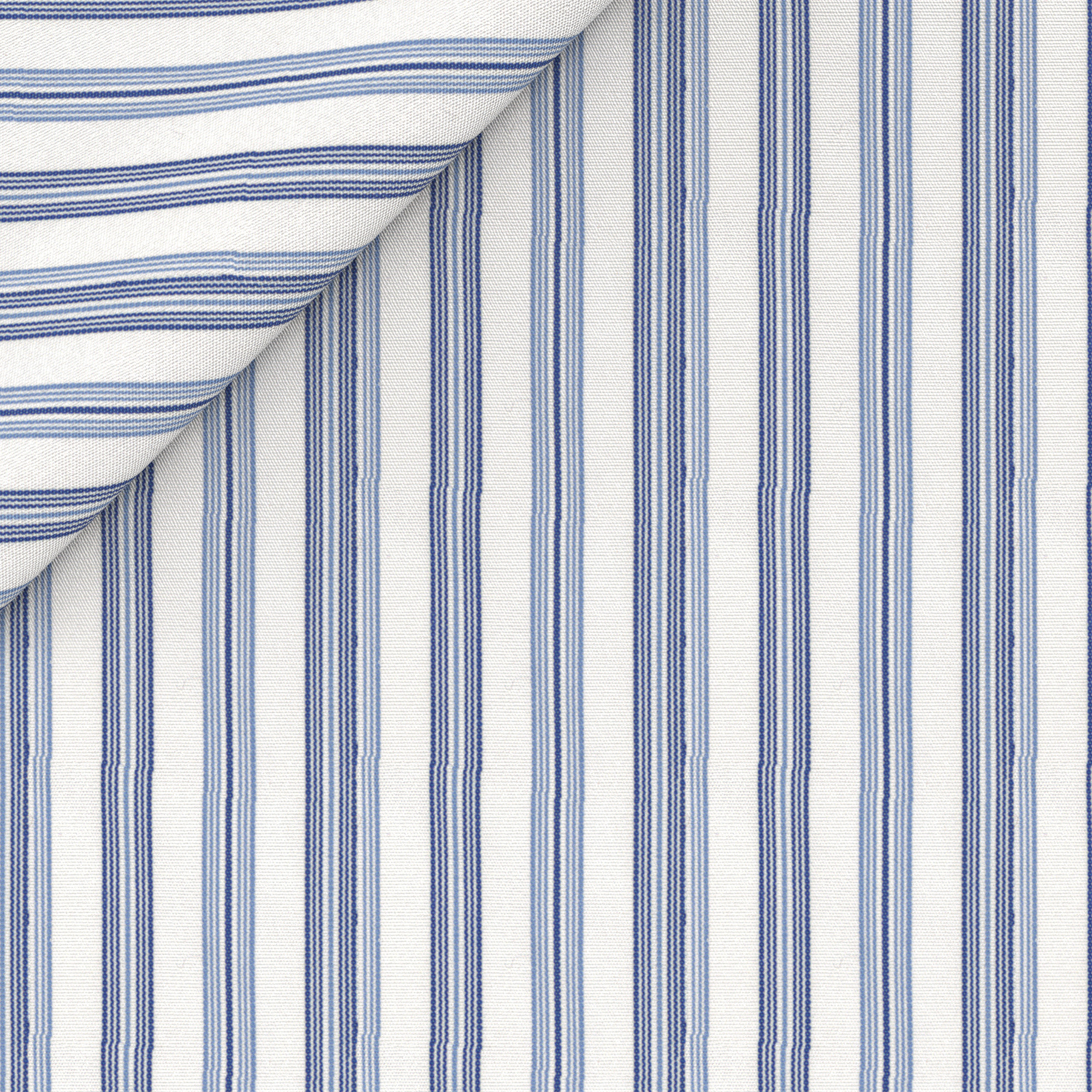 Tissu à rayures bleu clair